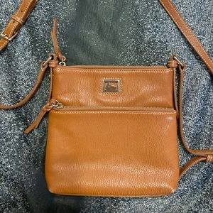 dooney & bourke crossbody bag